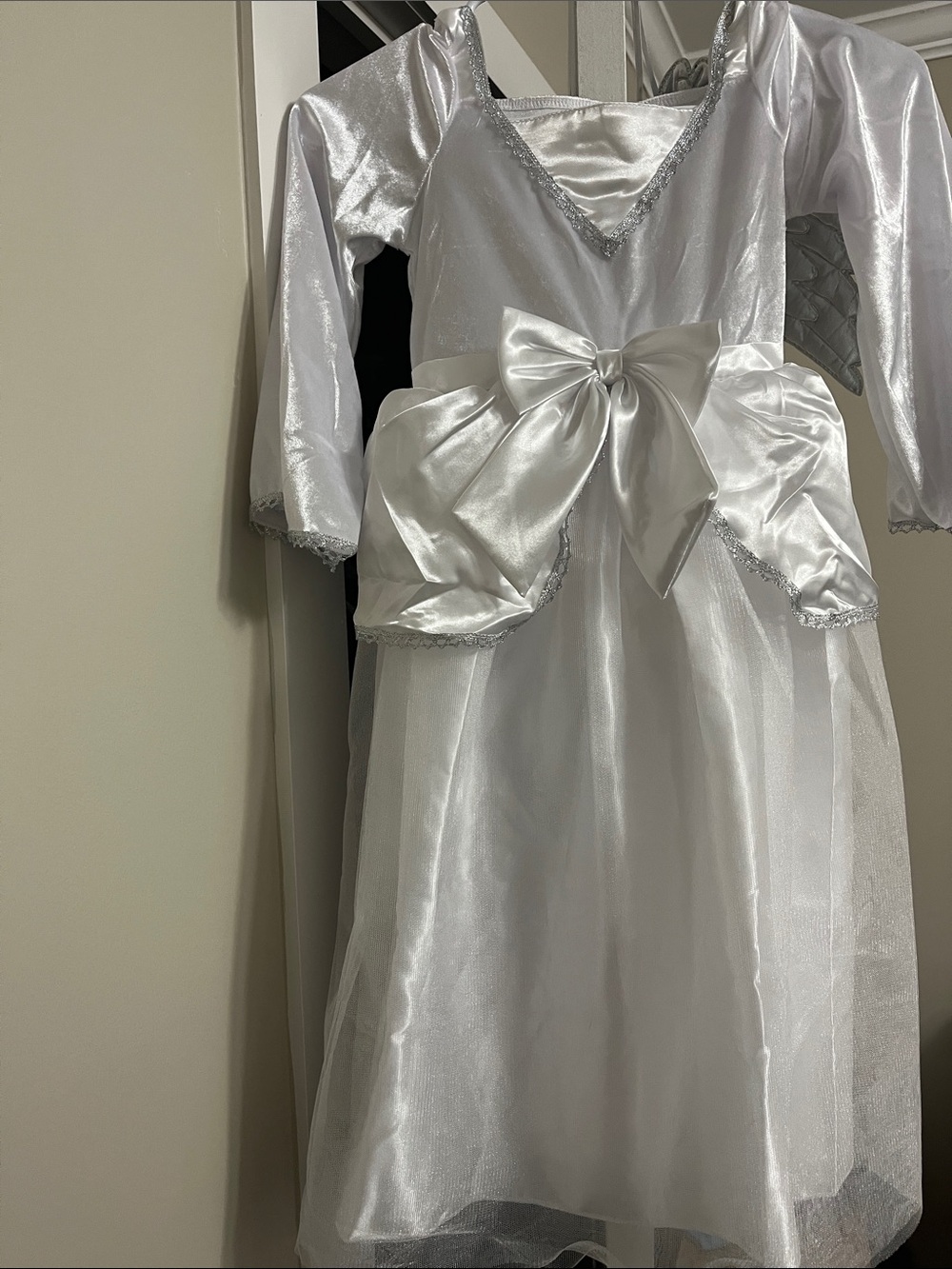 White Girls' Satin Bow Princess Costume Dress - Kids Costume